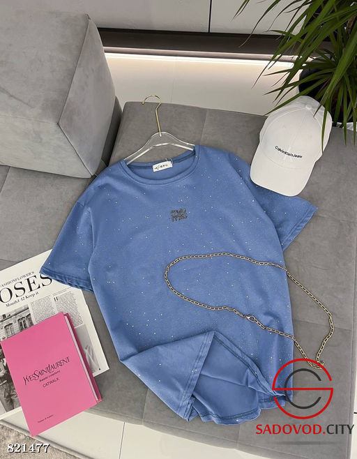 Футболка женская со стразами