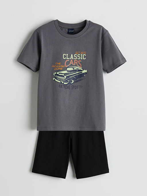 Bisiklet Yaka Erkek ?ocuk ?ortlu Pijama Tak?m?