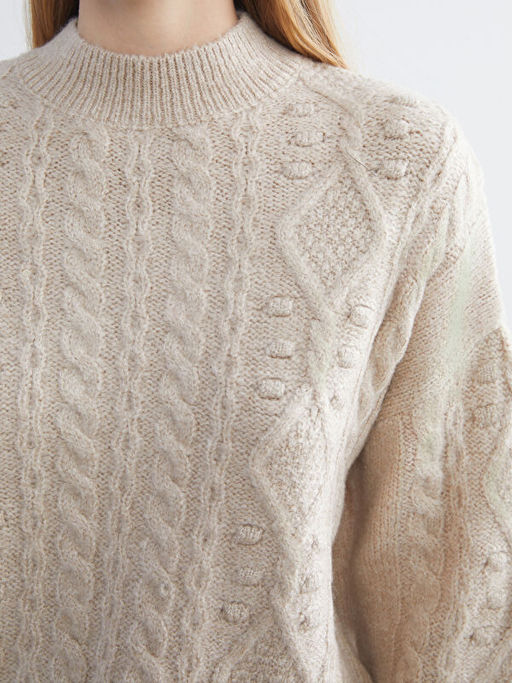 Yar?m Bal?k?? Yaka Kendinden Desenli Kad?n Triko Kazak