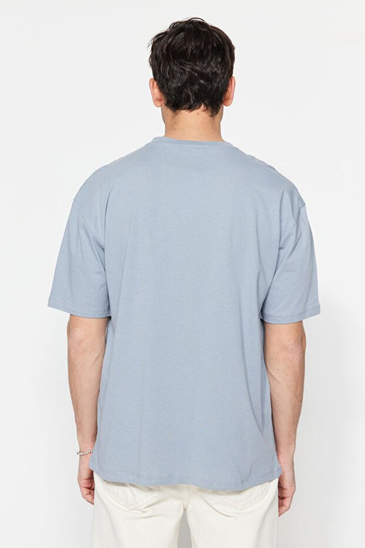 Gri Oversize/Geni_ Kesim Bisiklet Yaka Yaz_ Bask_l_ %100 Pamuk T-Shirt TMNSS21TS1685 - Trendyolmilla фото 2