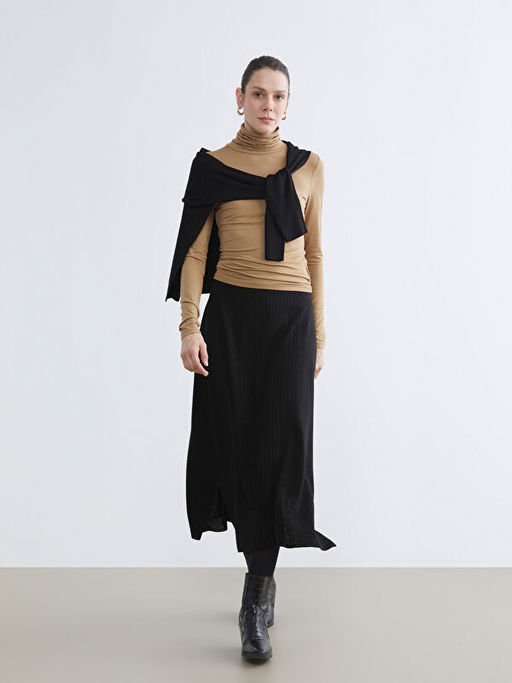 Beli Lastikli Kendinden Desenli Triko Etek