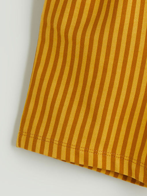 Beli Lastikli ?izgili Erkek ?ocuk ?ort