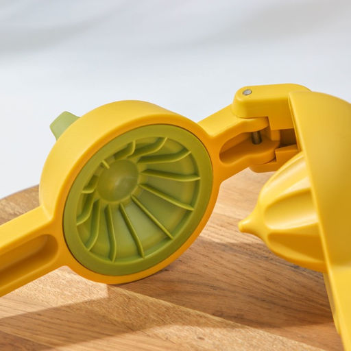 Соковыжималка ручная Доляна Juicer, жёлтая, зелёная