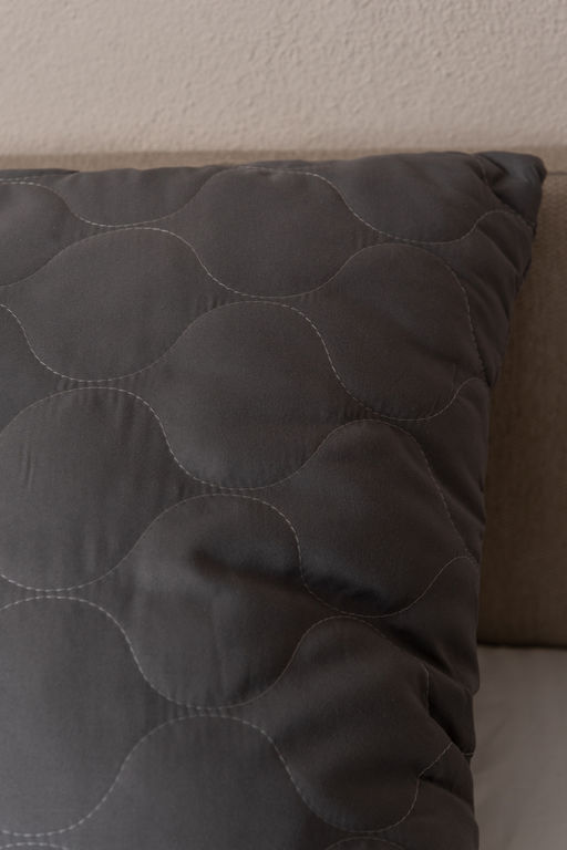 Подушка стеганая файбер  м/ф 550гр(пакет)(Н)