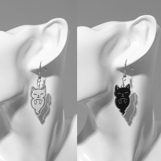 Серьги акриловые «Котики», духи, чёрно-белые