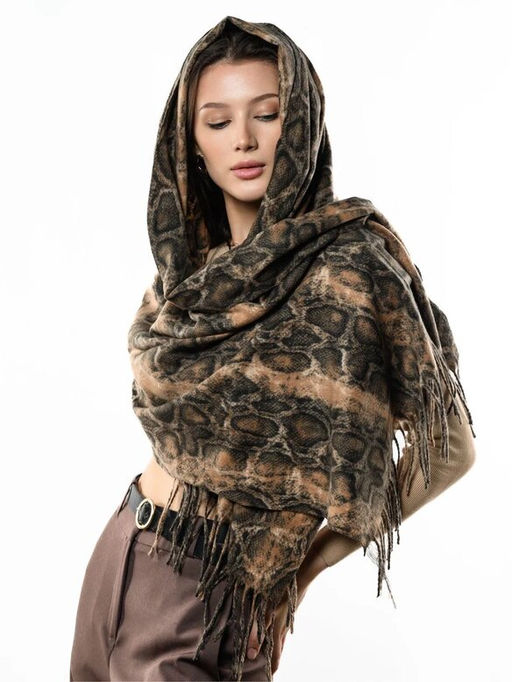 Яркий палантин с анималистичным принтом - Pretty mania фото 8