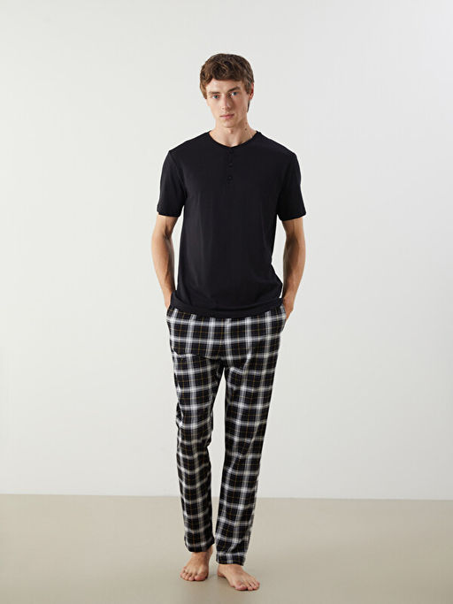 Standart Kal?p Erkek Pijama Tak?m?