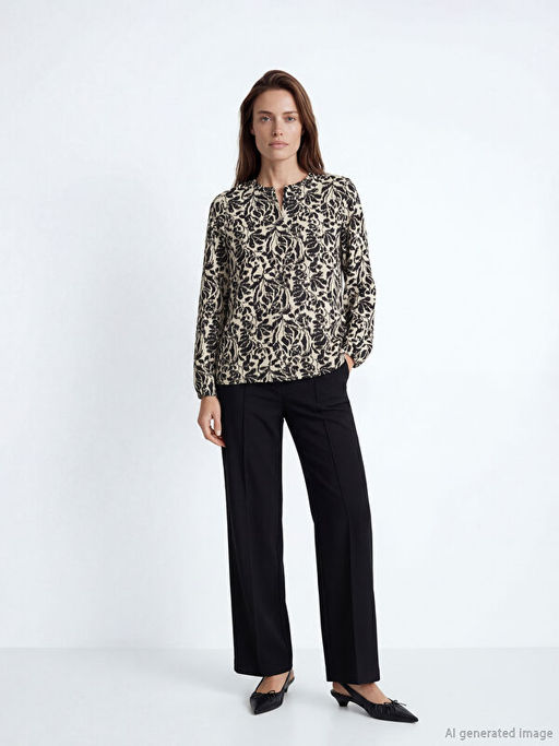 F?rf?rl? Dik Yaka Desenli Bluz