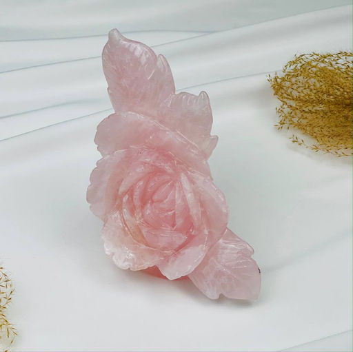 Цветок из Розового кварца