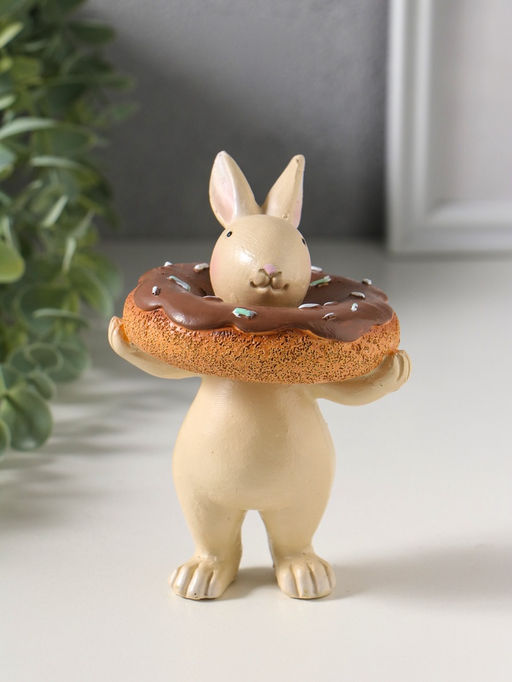 Сувенир полистоун "Зайчик с пончиком в глазури на шее" 8,8х7,8х12 см
