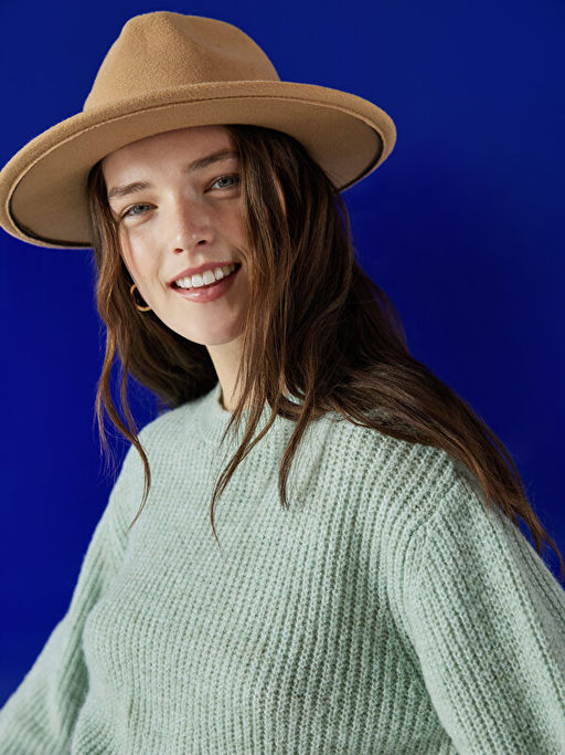 Bisiklet Yaka D?z Uzun Kollu Kad?n Triko Kazak