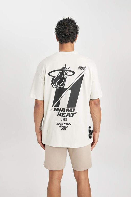DeFactoFit Футболка свободного кроя с круглым вырезом и короткими рукавами NBA Miami Heat фото 9