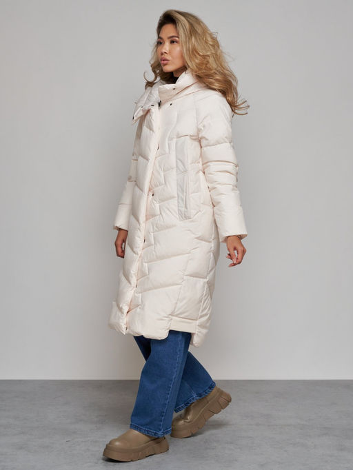 Пальто утепленное молодежное зимнее женское бежевого цвета 52355B - Holdluck фото 12