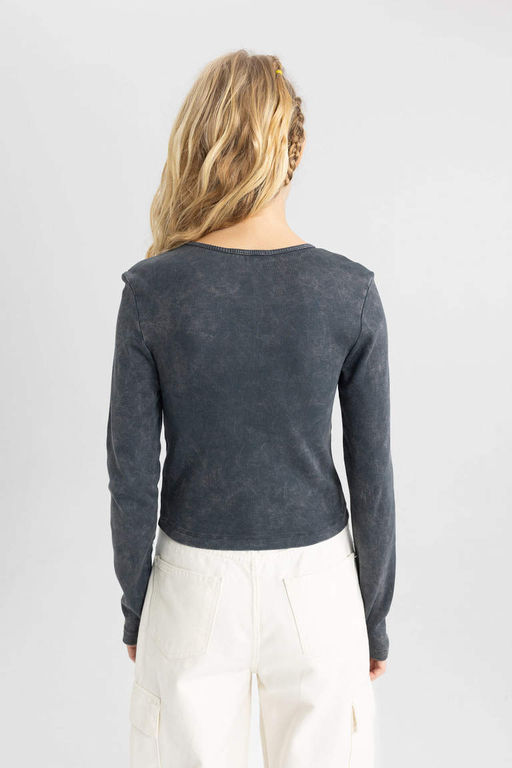 Крутая приталенная футболка в рубчик с длинными рукавами - Defacto фото 8