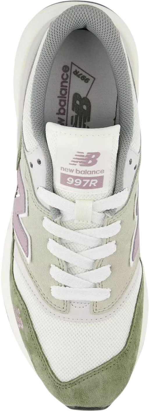 Кроссовки взрослые