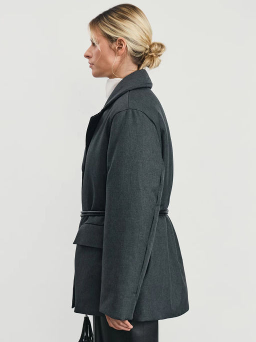 Куртка с поясом и акцентной деталью / Zarina фото 5