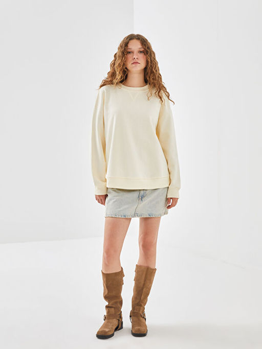 Bisiklet Yaka Oversize Kad?n Sweatshirt