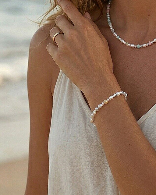 Браслет из бусин