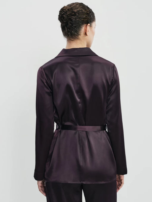 Атласная блузка с отложным воротником и поясом / Zarina