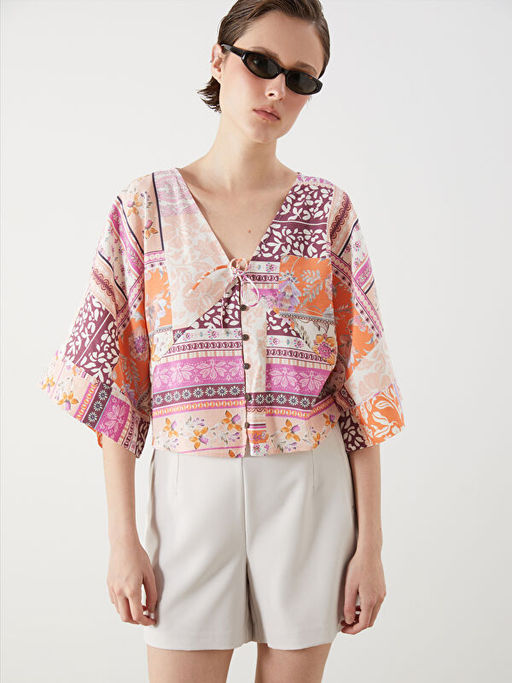 Kruvaze Yaka Desenli Modal Kar???ml? Crop Bluz