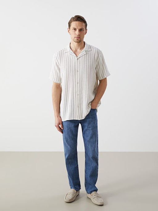 Regular Fit K?sa Kollu ?izgili Erkek G?mlek