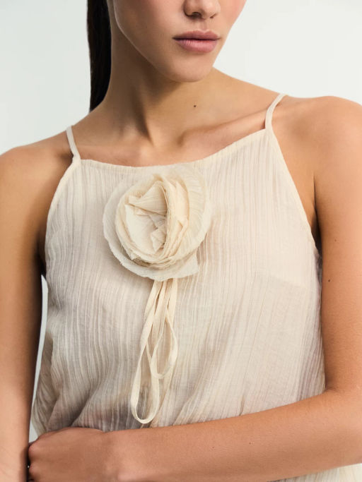 Блуза из тенселя с цветком / Zarina