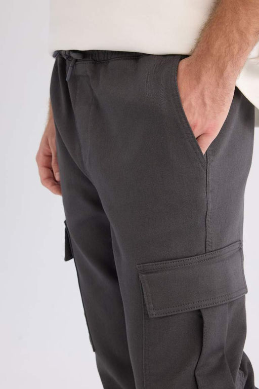 Текстурированные брюки-карго с карманами и обычной талией на шнуровке - Defacto фото 5