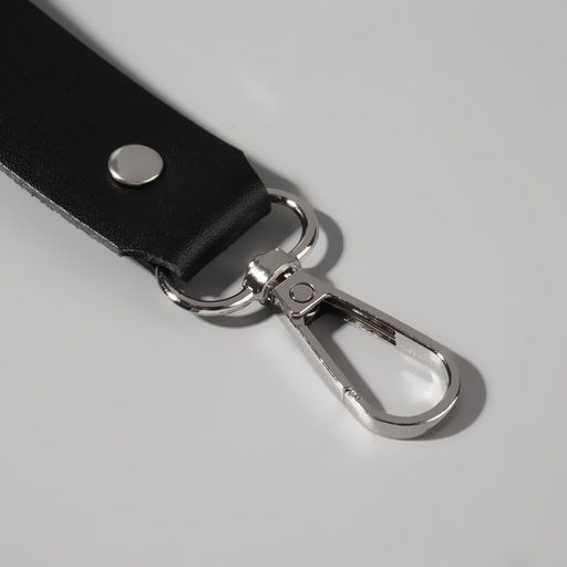 Ручка для сумки из натуральной кожи, с карабинами, 30 ± 2 см × 2.5 см, цвет чёрный/серебряный