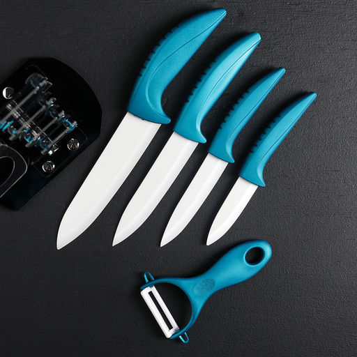 Набор кухонный на подставке «Изгиб», 5 предметов: 4 ножа, 7.5 см, 10 см, 13 см, 15 см, овощечистка, синий