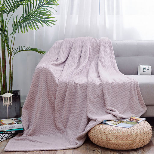 Плед/покрывало 240х200см "Роза", велсофт "Royal Plush" гладкокрашенный, тиснение зигзаг, полиэстер 100%, плотность 290г/м2, упаковка: 20х33см пояс бумажный, "Домашняя мода" (Россия)