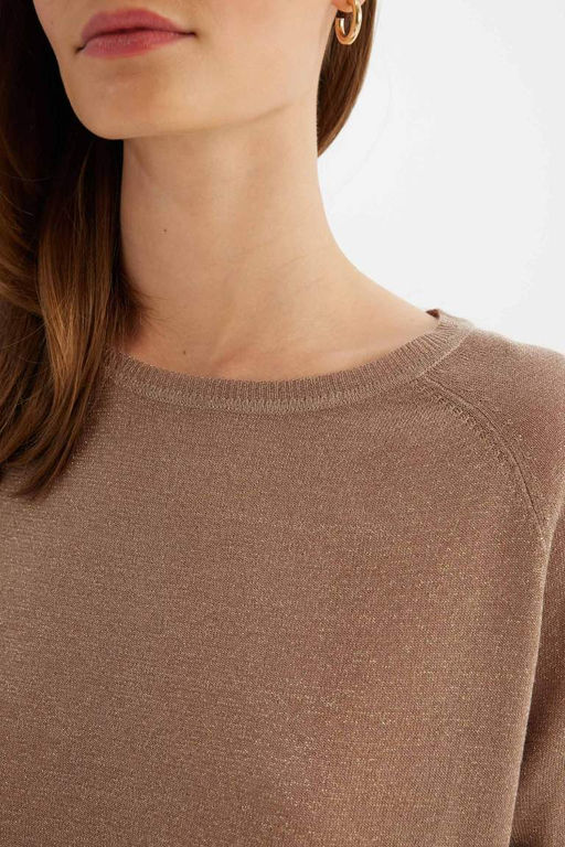 Женский однотонный вязаный свитер стандартного силуэта с круглым вырезом и рукавами реглан, серебристый - Defacto фото 6