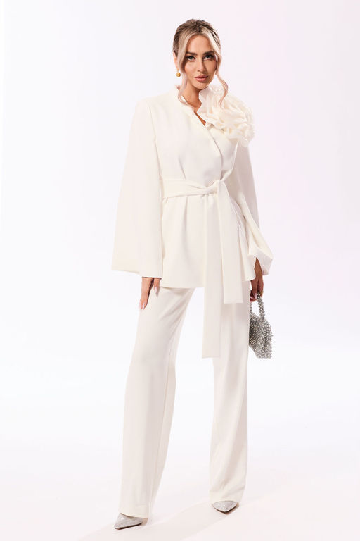 Костюм Golden Valley 6691 молочный