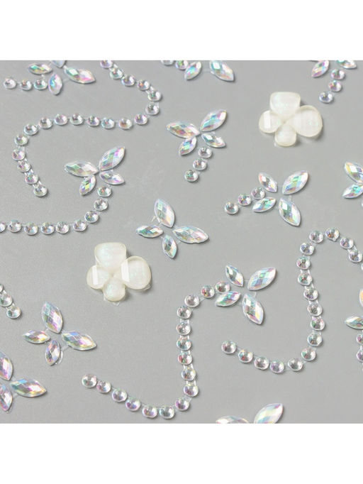 Наклейка - стразы на волосы Белые бабочки, в причёску, 21?15.5 см