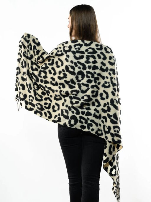 Яркий палантин с анималистичным принтом - Pretty mania фото 6