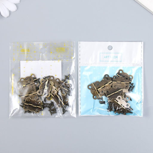 Цена за 2 шт. Петля накладная фигурная угол открывания 180 градусов + гвозд. набор 10 шт 2х1,7 см