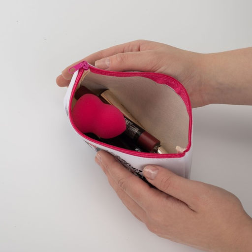 Косметичка на молнии, цвет белый