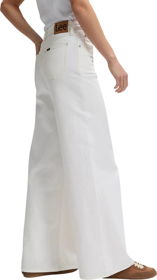 Джинсы женские