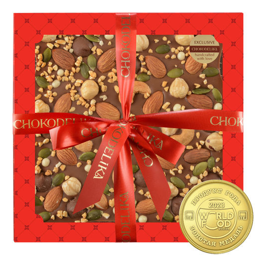 Шоколад молочный с украшением Ореховый фейерверк 180 гр