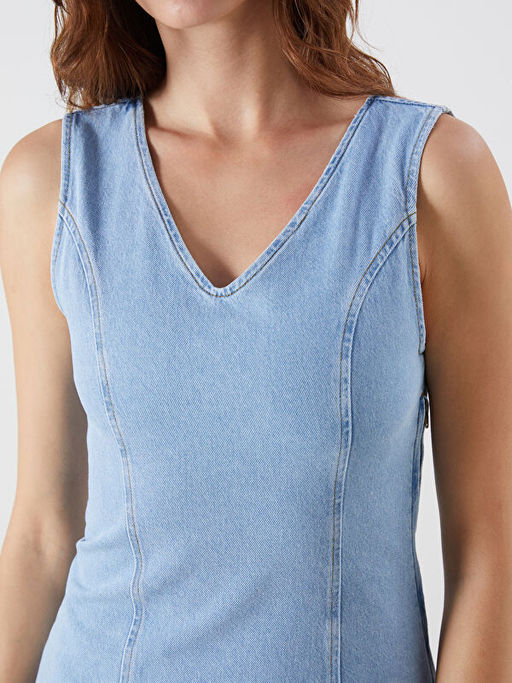 V Yaka Belden Oturtmal? Mini Jean Elbise