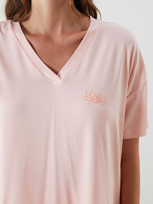 V Yaka ?i?ekli Kad?n Kaprili Pijama Tak?m?