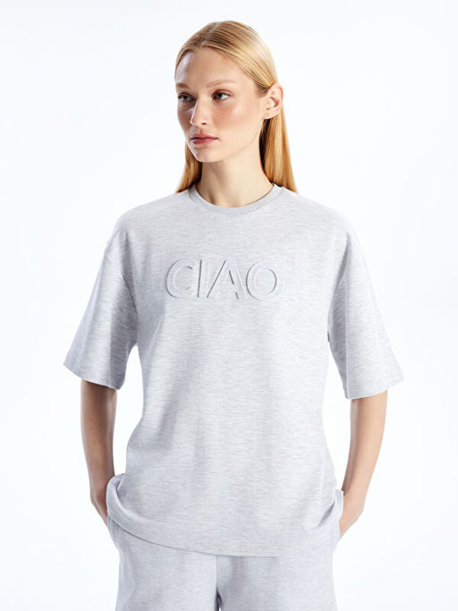 Bisiklet Yaka Bask?l? Oversize Kad?n Ti??rt