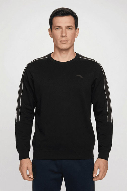 Свитшот Черный TRN ESSENTIAL Sweatshirt