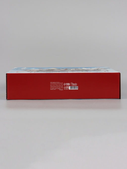 Коробка подарочная, самосборная «Сказочная тройка», 33.7×25.7×7.9 см