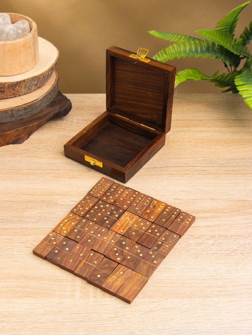 Настольная игра «Домино», 11×11.5×4 см, дерево шишам, латунь