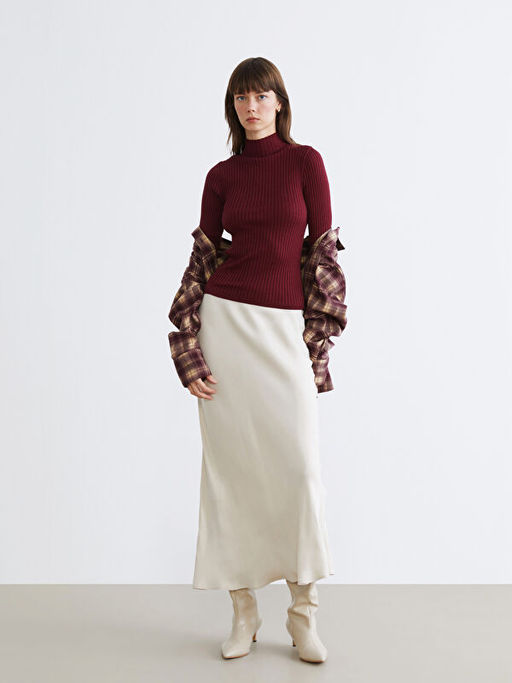 Beli Lastikli A Kesim Saten Etek