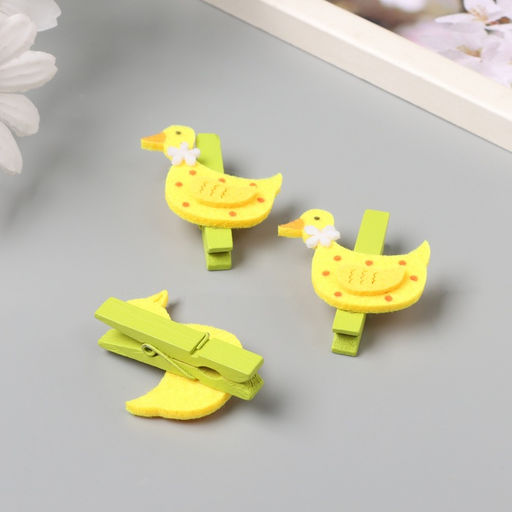 Декор для творчества дерево, фетр Прищепка. Уточка с цветочком, набор 3 шт., 1.8?4?4.9 см