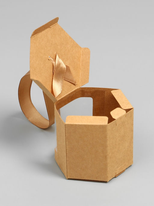 Цена за 5 шт. Коробка подарочная шестигранная, с окном, крафт, 12,5 х 7 х 7 см