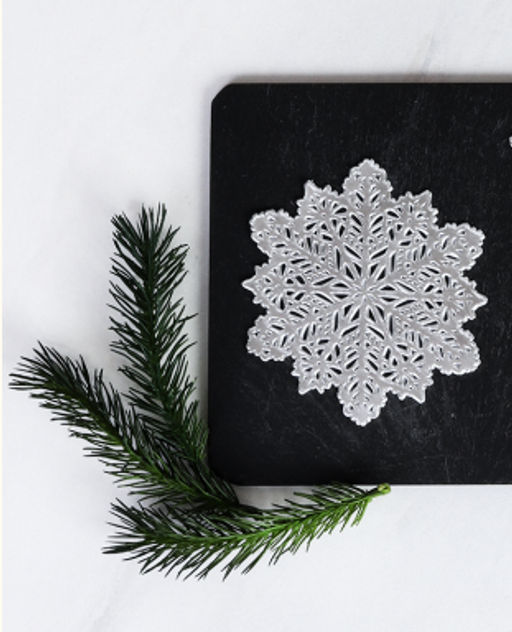Салфетка Новогодняя 10 см Снежинка АКЦИЯ / WR41 /уп 1/ ШТУЧНО серебро