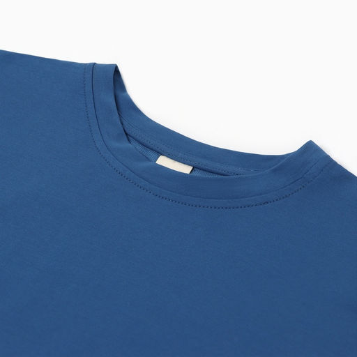 Футболка укороченная женская оверсайз MINAKU, электро, размер 50