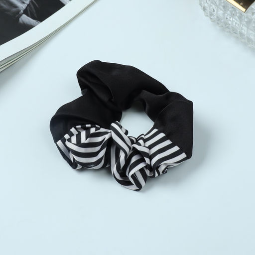 Цена за 3 шт. Резинка для волос «Орбита», половинка полоски, 8 см, чёрно-белая